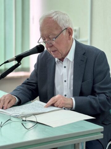 dr hab. Andrzej Lach